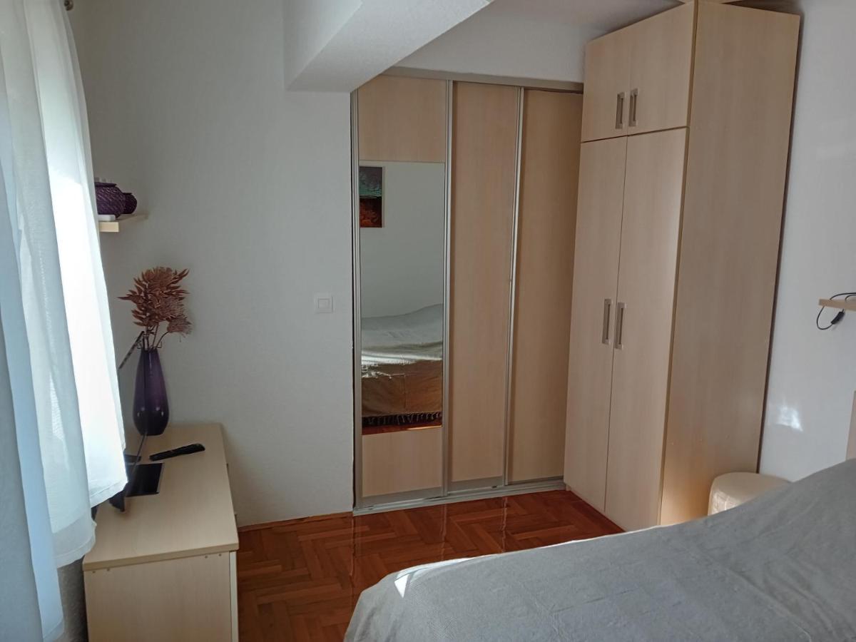 Apartment Nikol PUY Eksteriør bilde